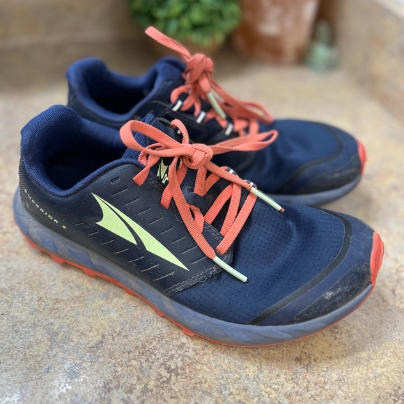 Women's Altra Running shoes - Picture 1 of 7